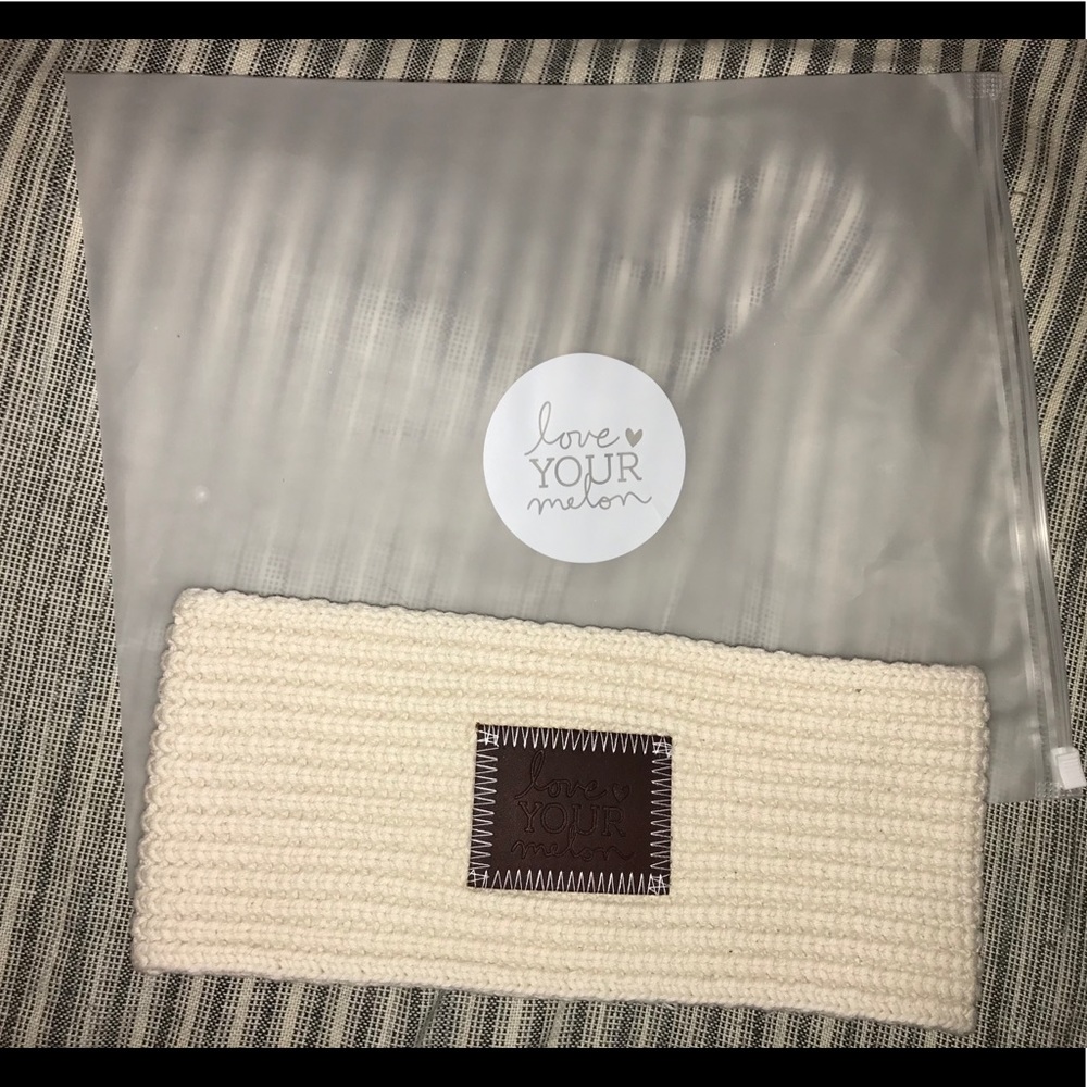 Love Your Melon knit headband